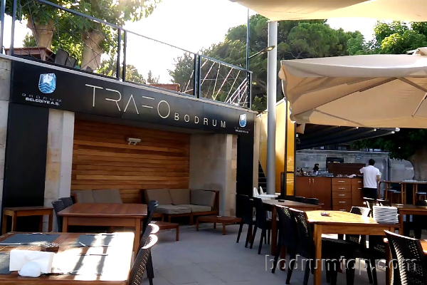 Trafo Cafe & Restaurant